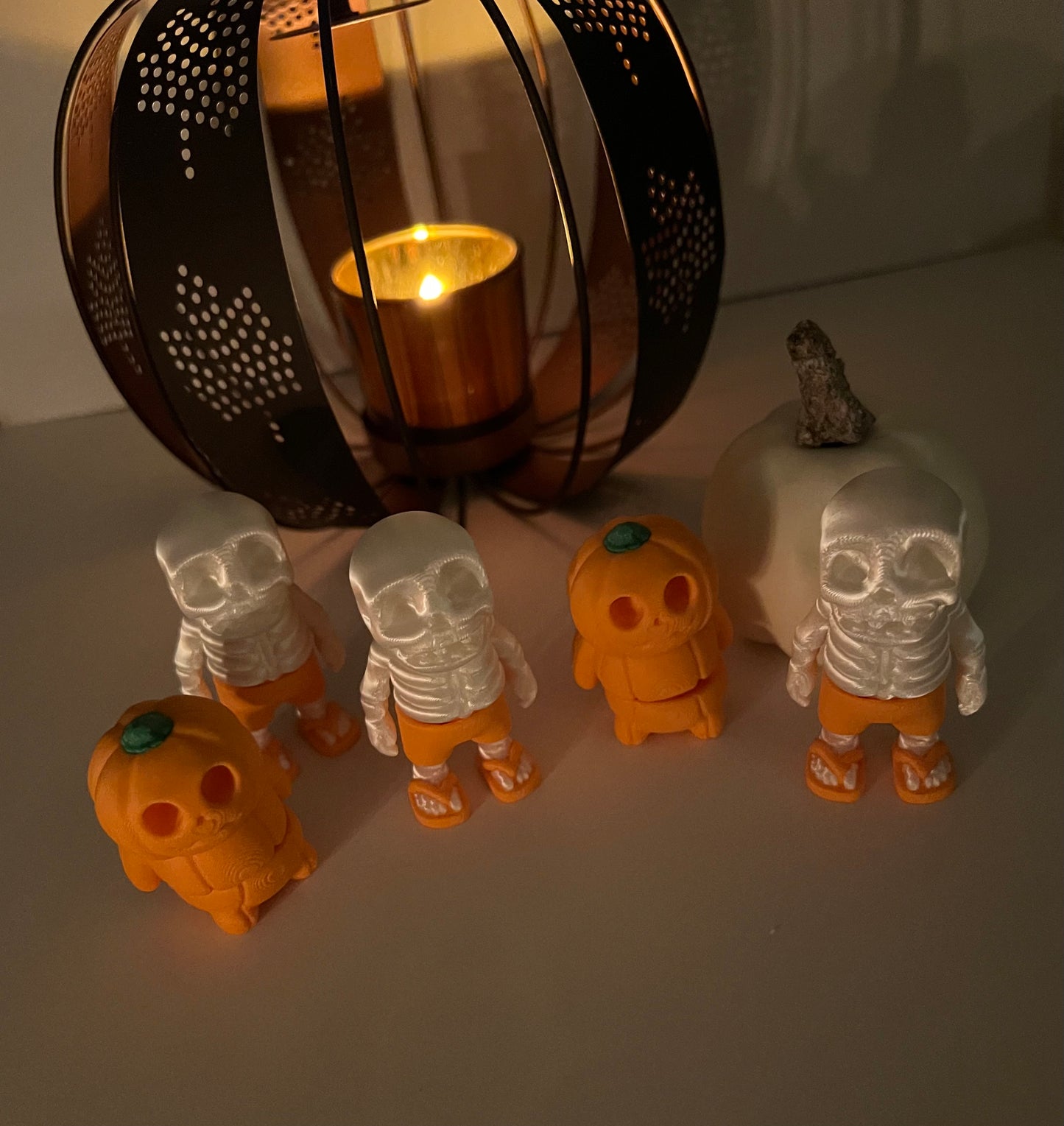HALLOWEEN FLEXIS, SKELETONS & PUMPKINS