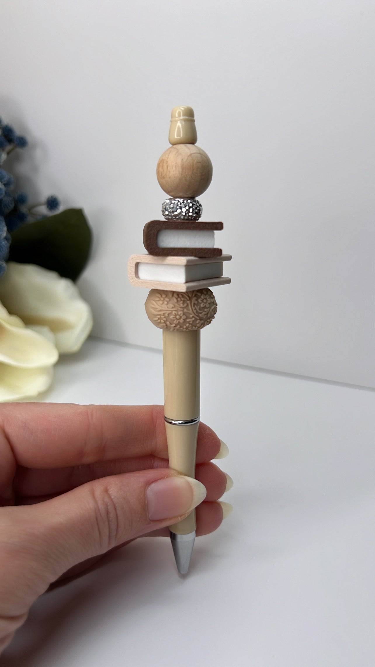 Bookish Pens