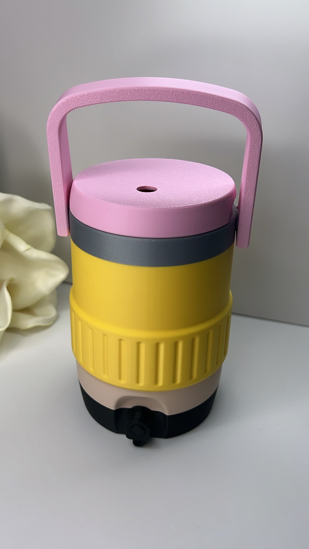 COOLER CAN HOLDERS