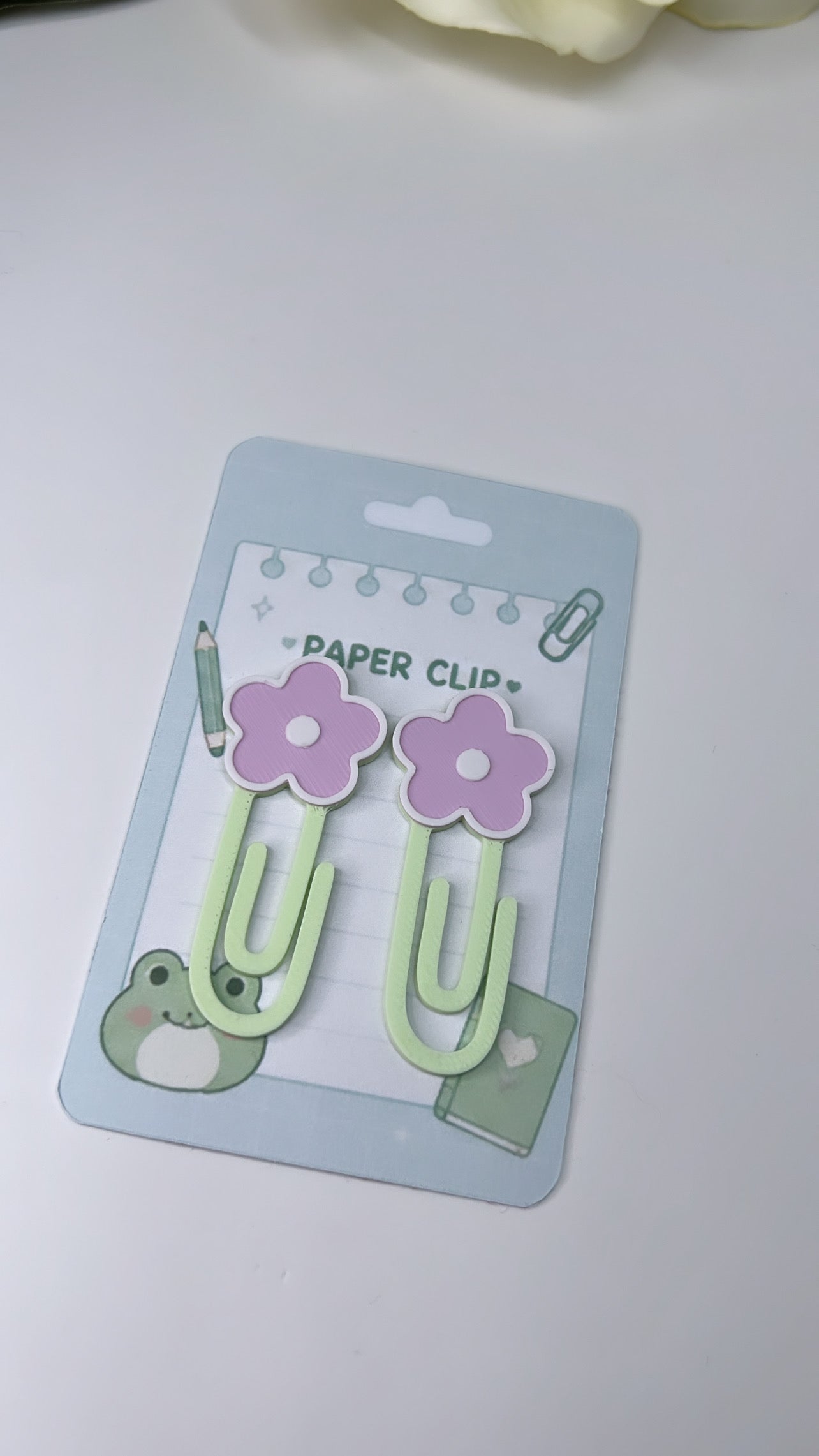 Bookmarks/Paperclips