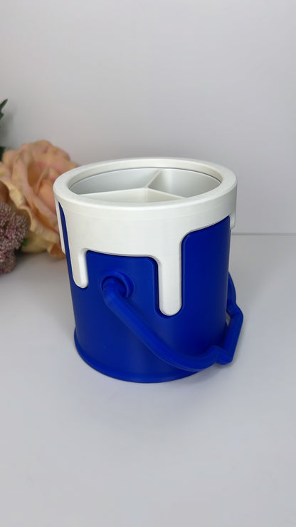 DRIPPY BUCKET DESK ORGANIZER